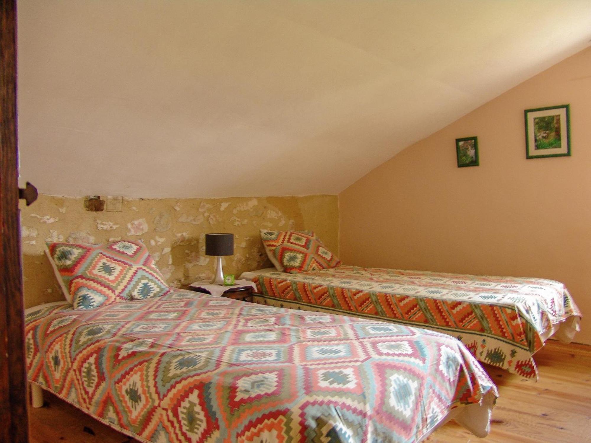 Snug Cottage In Saint Eutrope De Born With Pool Екстериор снимка