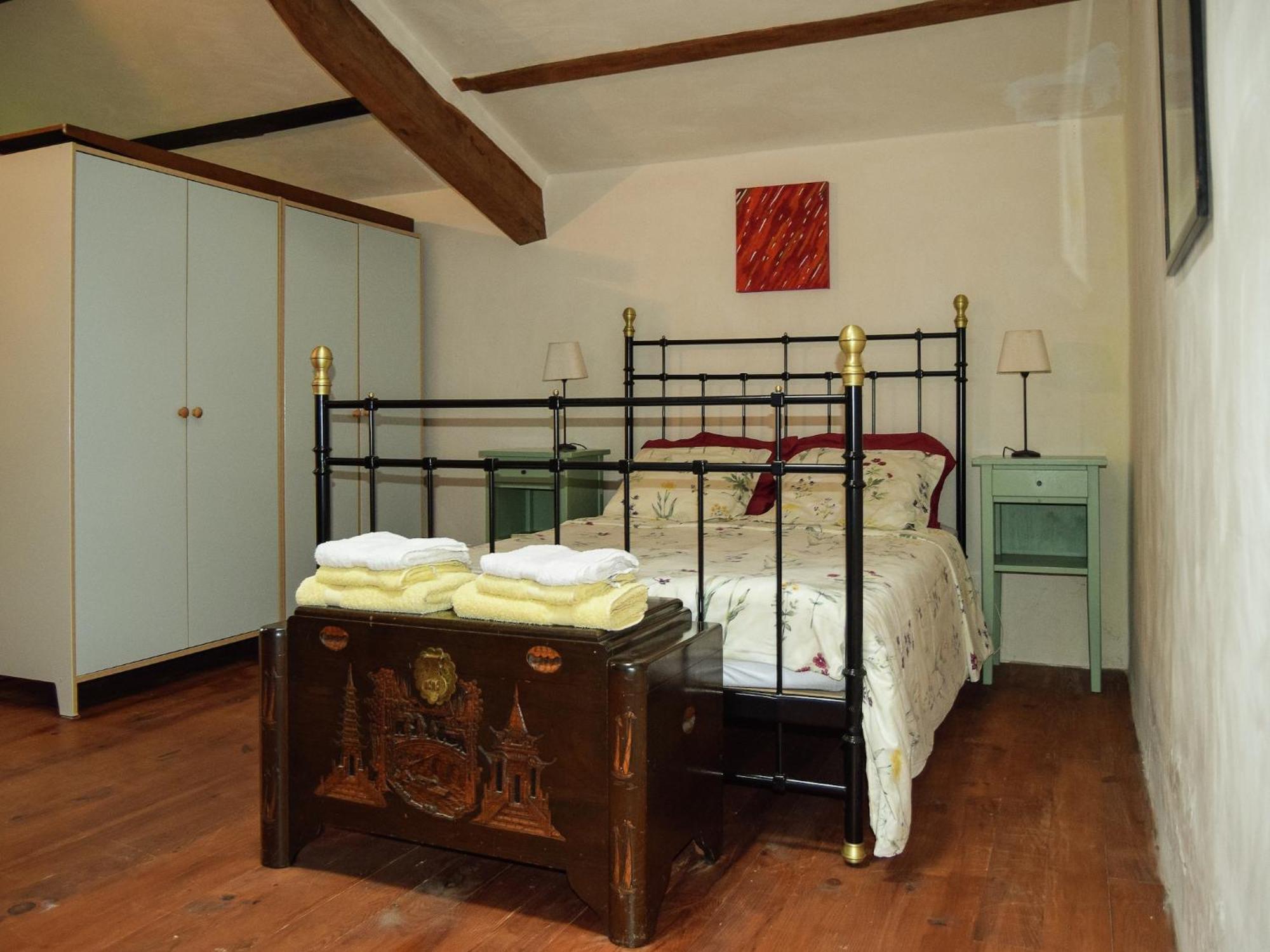 Snug Cottage In Saint Eutrope De Born With Pool Екстериор снимка